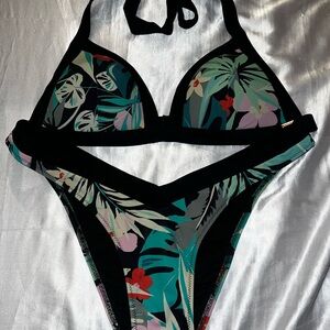 PINK Victoria's Secret Black Tropical Print Bikini Set